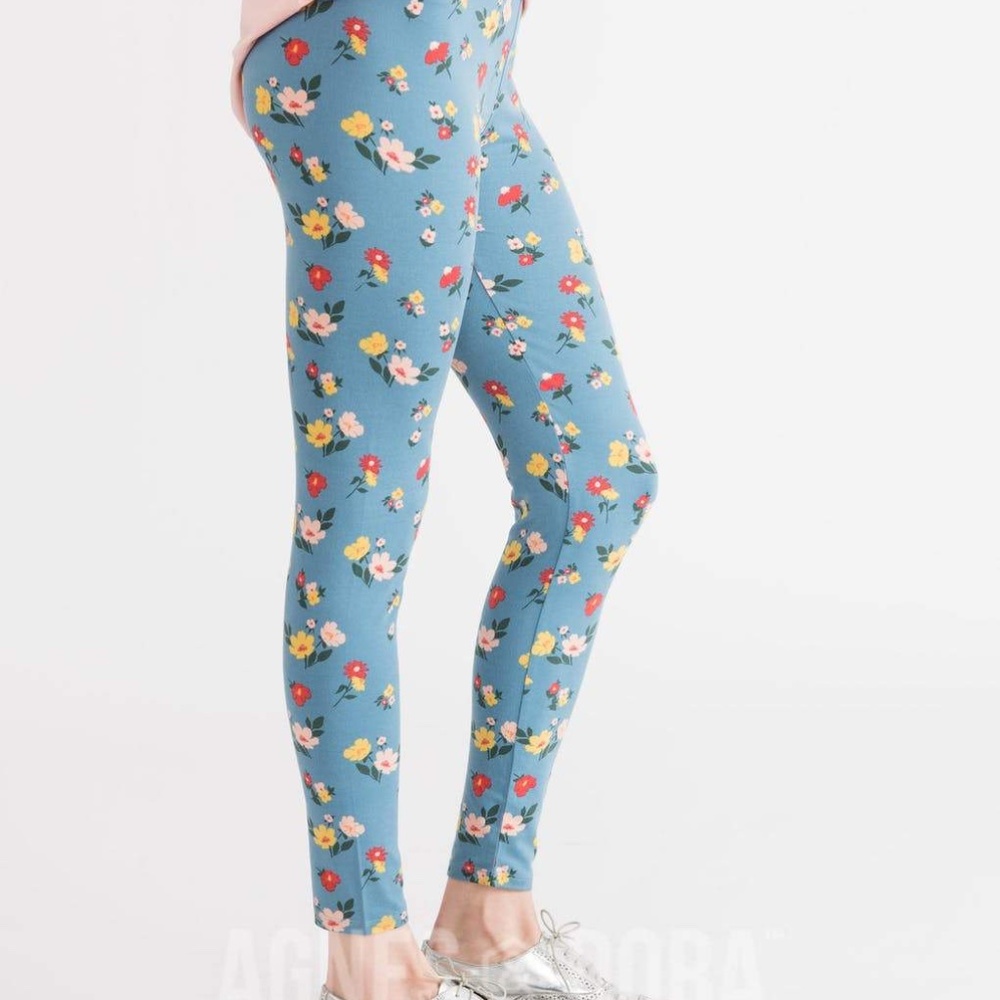 Agnes & Dora NWT Ditsy Floral Leggings Sky Blue XS S XL